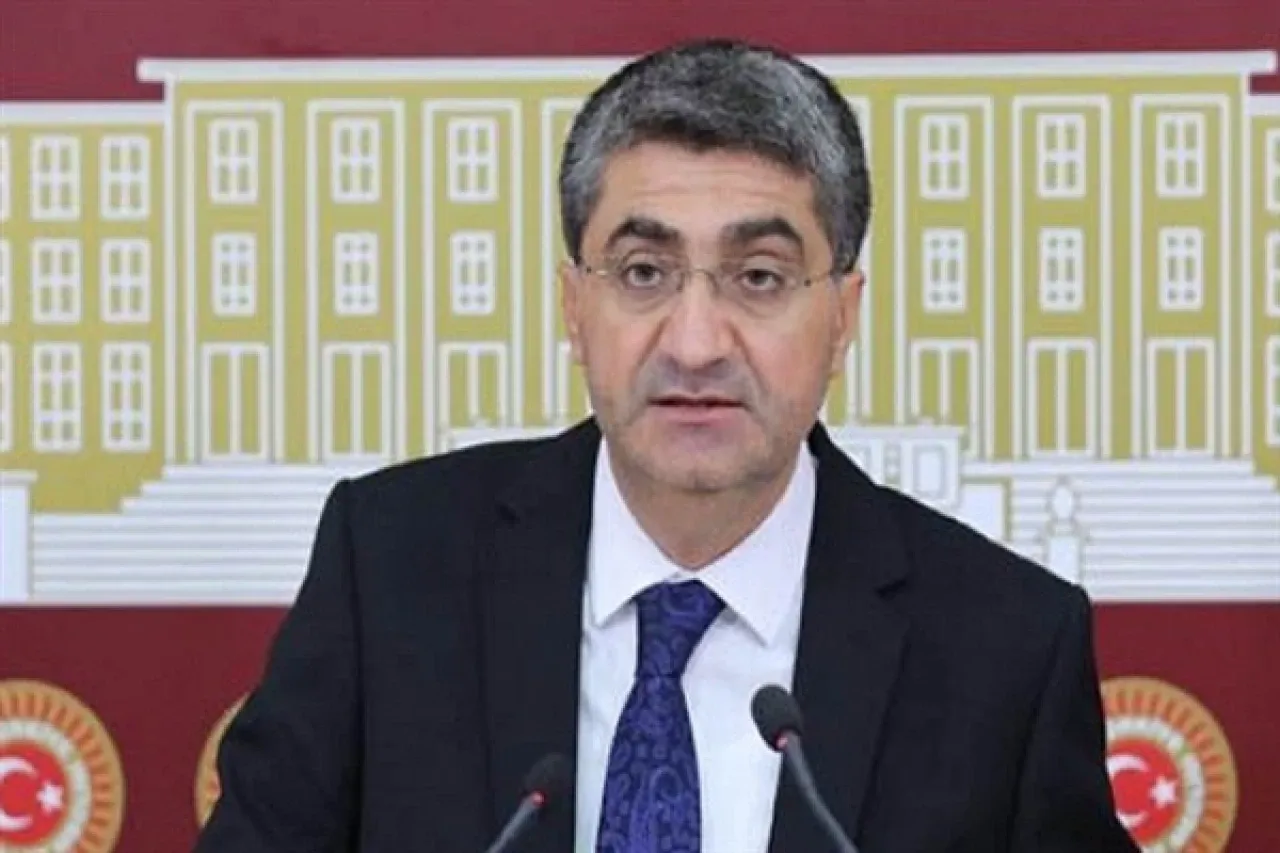 Ekmen: İnfaz kanunları mafya babalarının ismiyle anılıyor