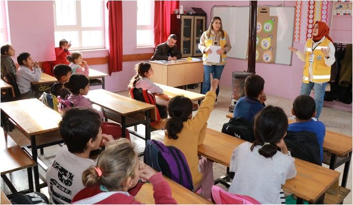 Haliliye Belediyesi, Merkez Ve Kırsalda Eğitimlerini Sürdürüyor
