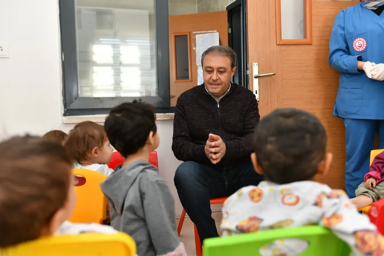 Vali Şıldak ‘tan çocuk evlerine ziyaret