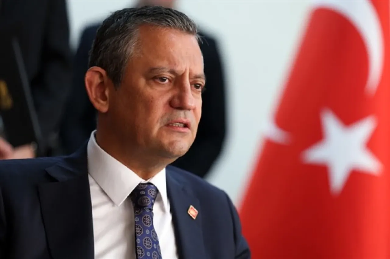 CHP Genel Başkanı Özel, Gaffar Okkan ve Uğur Mumcu’yu andı