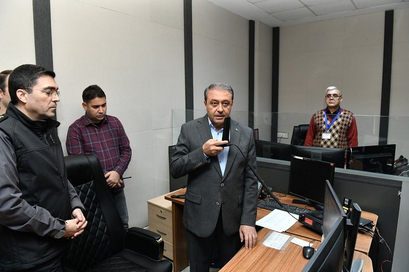 Vali Hasan Şıldak yeni yıla vatandaşlarla ‘Merhaba’ dedi