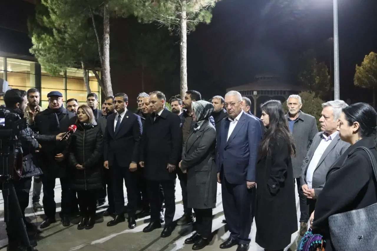 CHP Heyeti 6 Şubat Depreminin Yıldönümünde Şanlıurfa’da Anma Programı Gerçekleştirecek