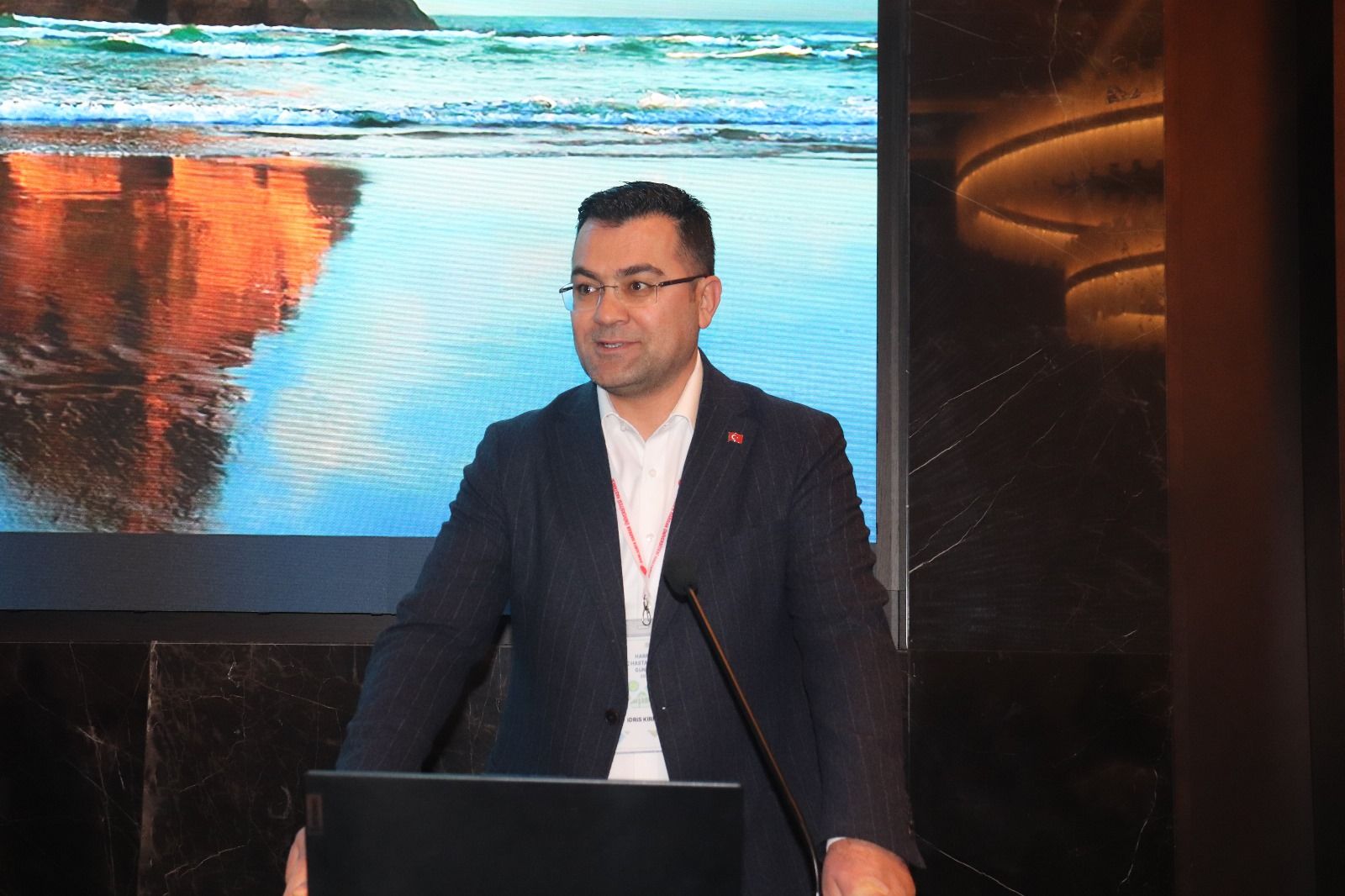 Harran Tıp ‘ta iç hastalıkları günleri toplantısı
