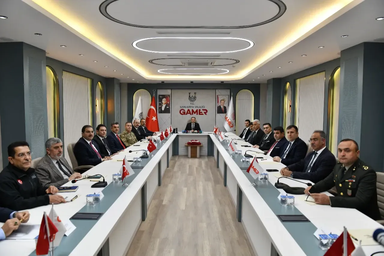 Vali Şıldak, deprem sonrası gerçekleştirilen 2 yıllık çalışmaları değerlendirdi