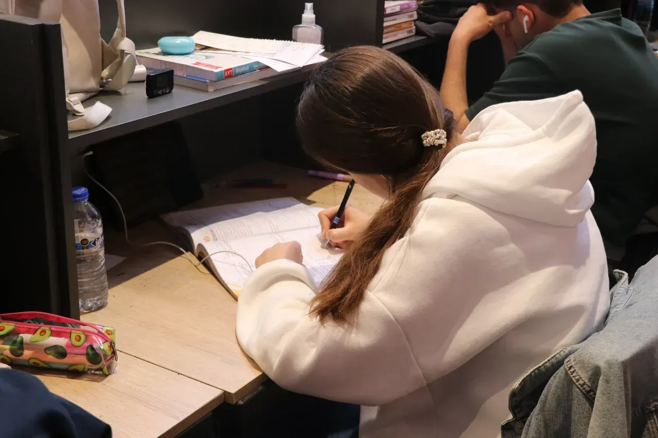 Haliliye Belediyesi Kütüphaneleri, Gençlerin Geleceğine Işık Tutuyor