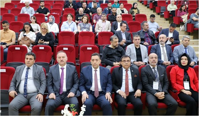 Şanlıurfa’da Organ Bağışı İçin Güç Birliği: Beyin Ölümü ve Organ Nakli Sempozyumu Yoğun İlgi Gördü