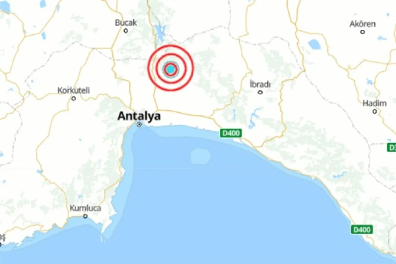 Antalya’da deprem