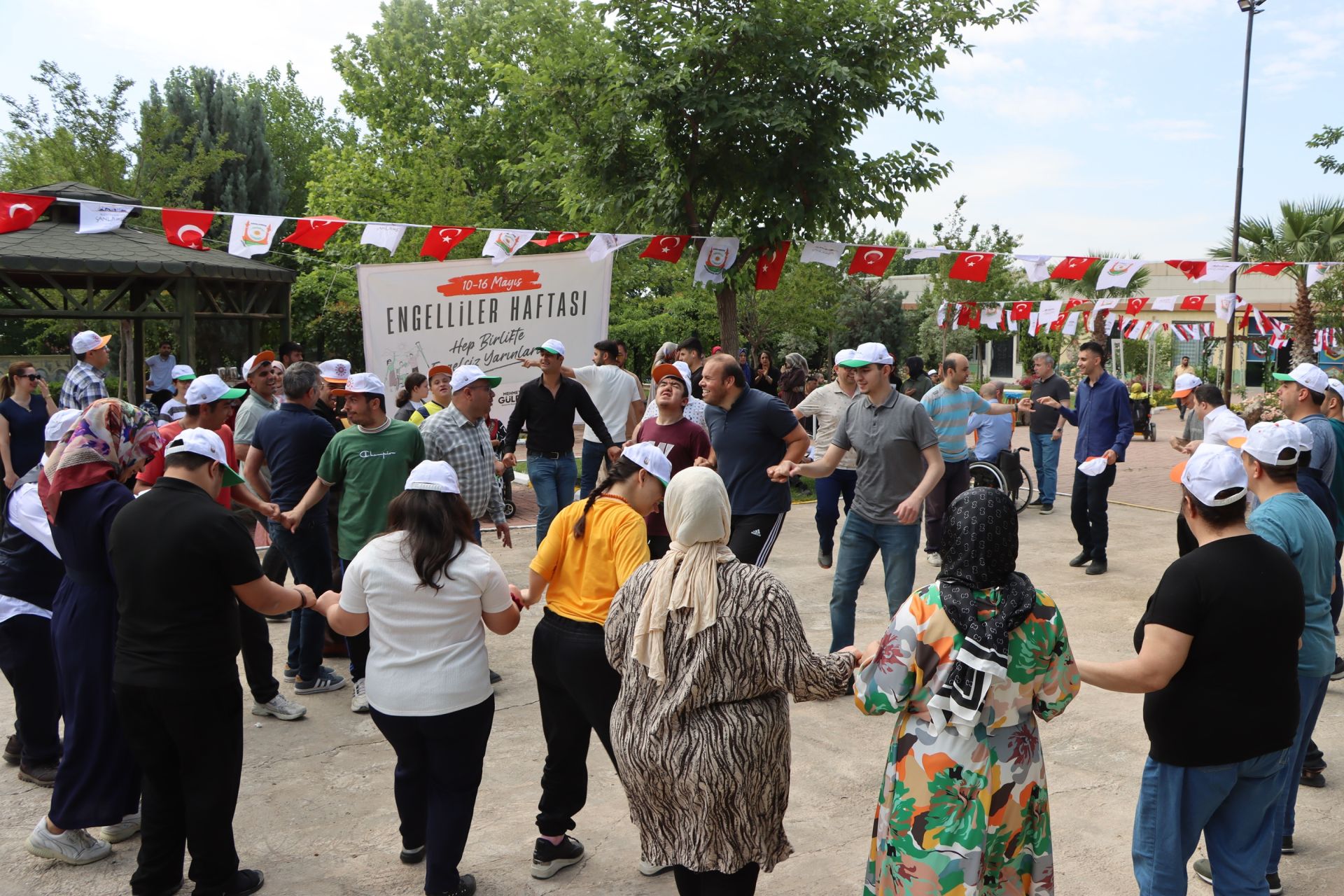 Engelliler için yarışma düzenlendiğ