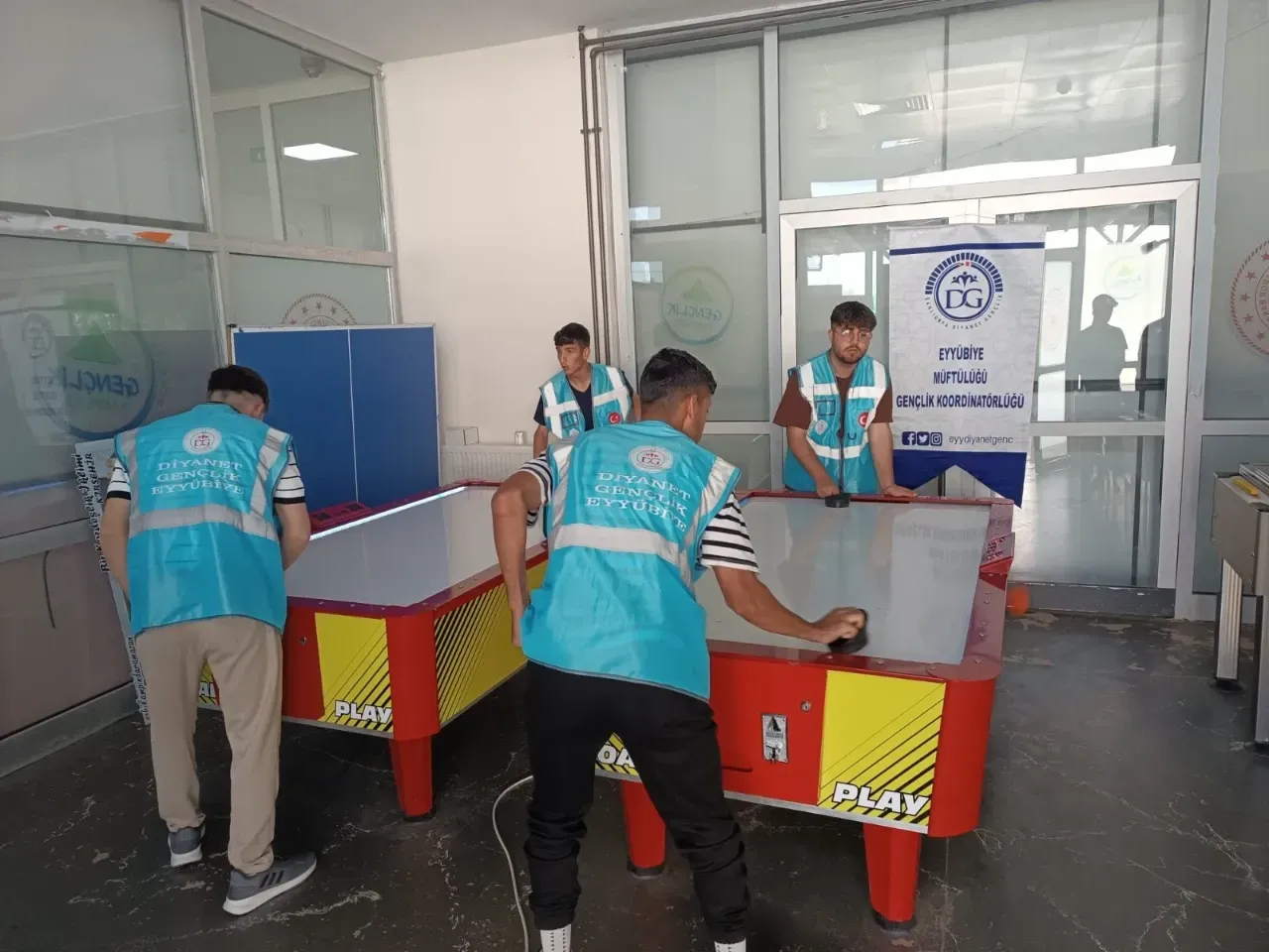 Genç Gönüller Çocuk Gönüllerle Buluştu
