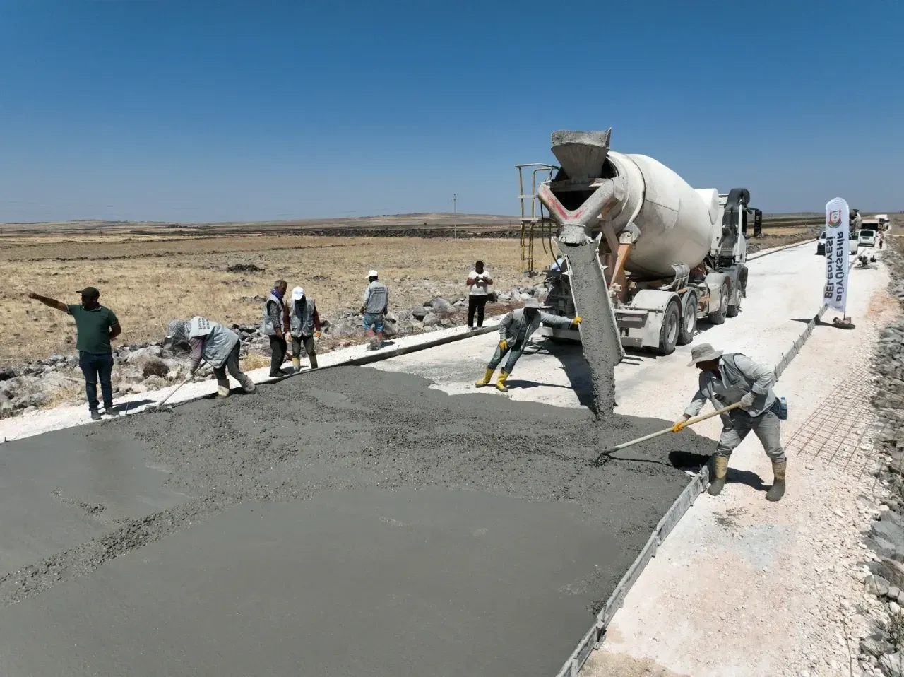 Kırsalda 520 Km Sathi Asfalt Yapıldı