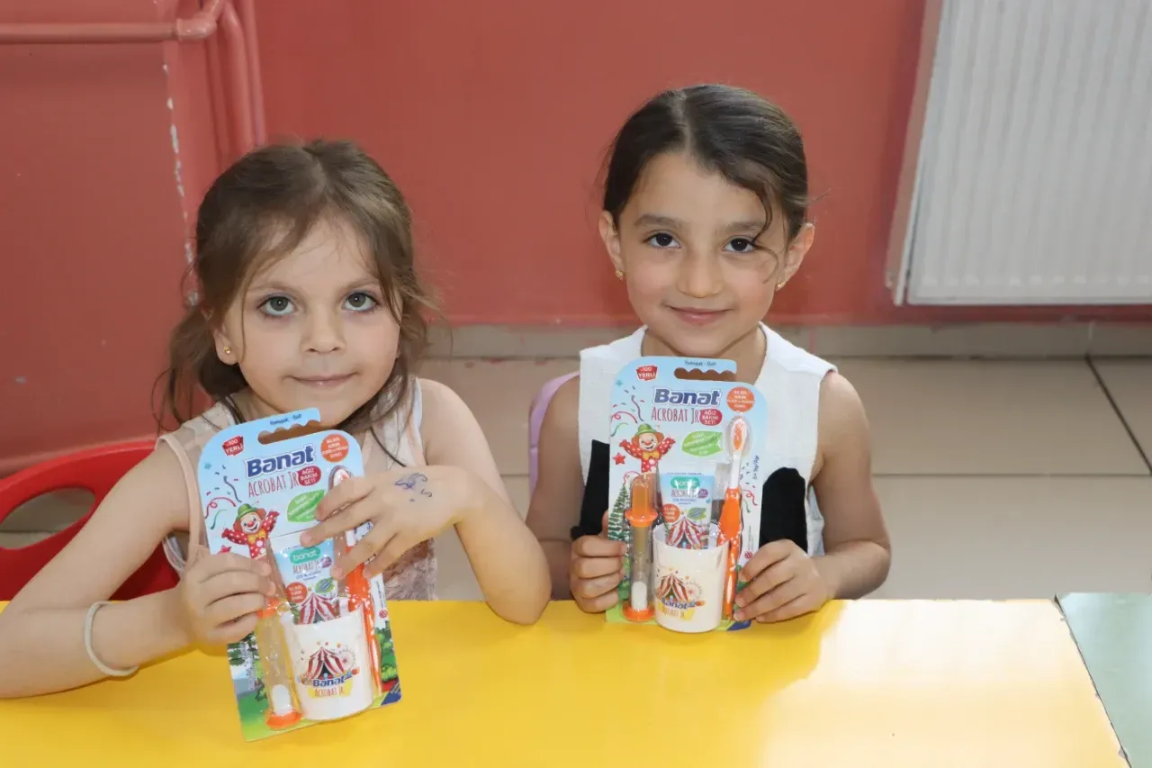 Miniklere Ağız Ve Diş Bakımı Bilinci Kazandırıldı