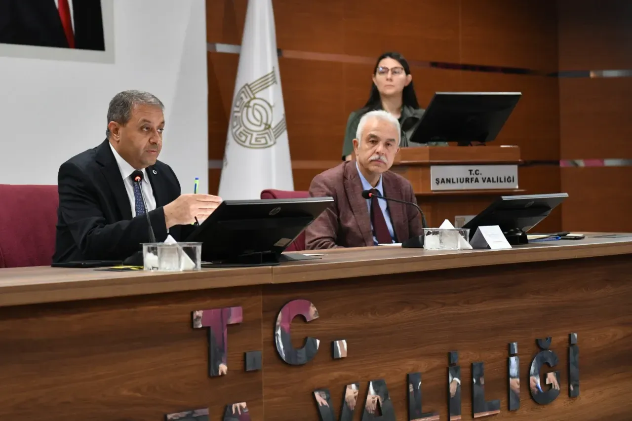 Yerel Yönetimlere Ve Kaymakamlara 5199 Sayılı Kanun Aktarıldı