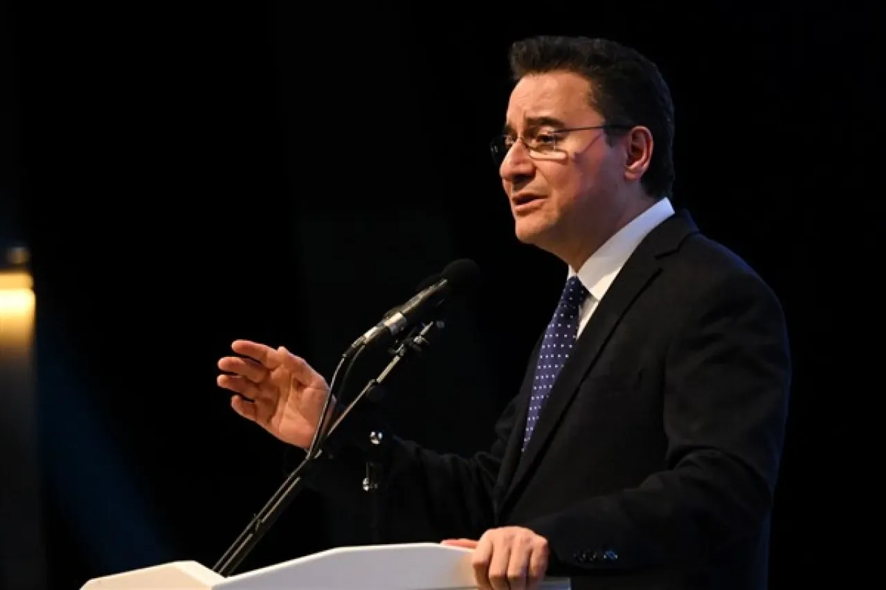 Babacan: Gazze, Gazzelilerindir