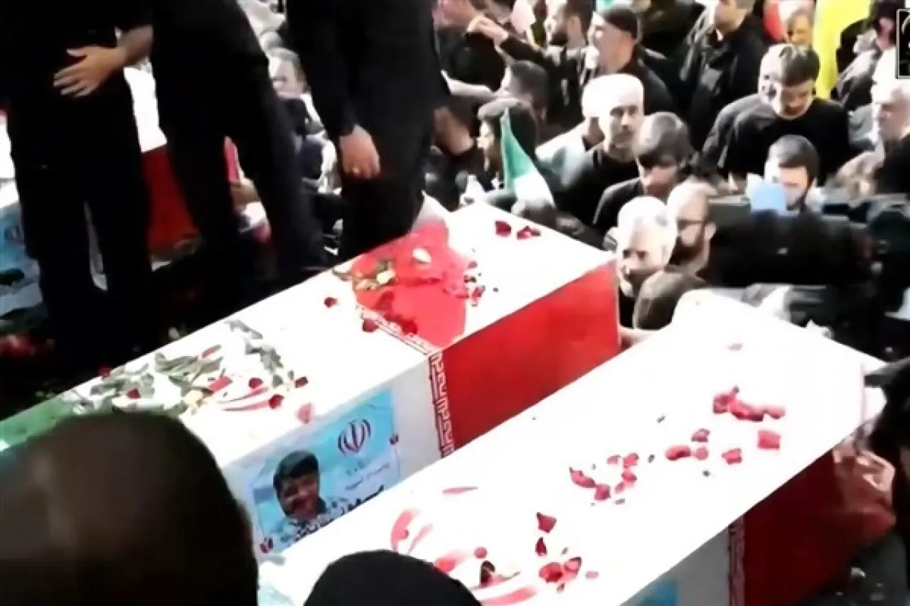 İran, İsrail saldırılarında ölen yetkililer için devlet cenaze töreni düzenliyor