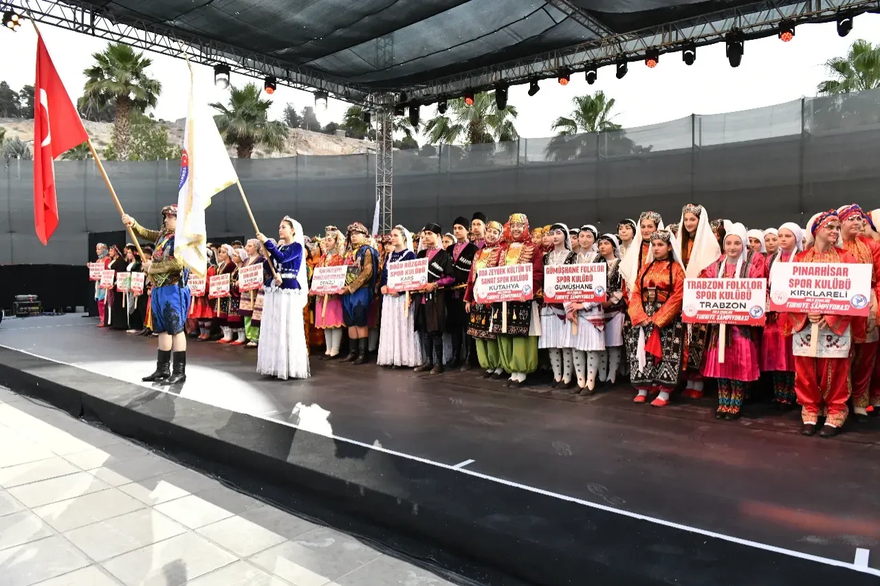 Şanlıurfa, Halk Oyunları Turkiye Finallerine Ev Sahipligi Yapıyor